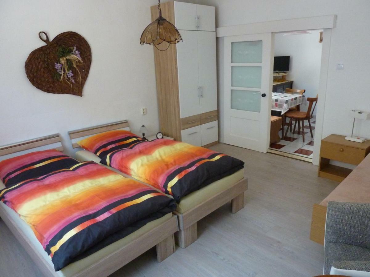 Schoene, Gemuetliche Wohnung Katzhutte Bagian luar foto